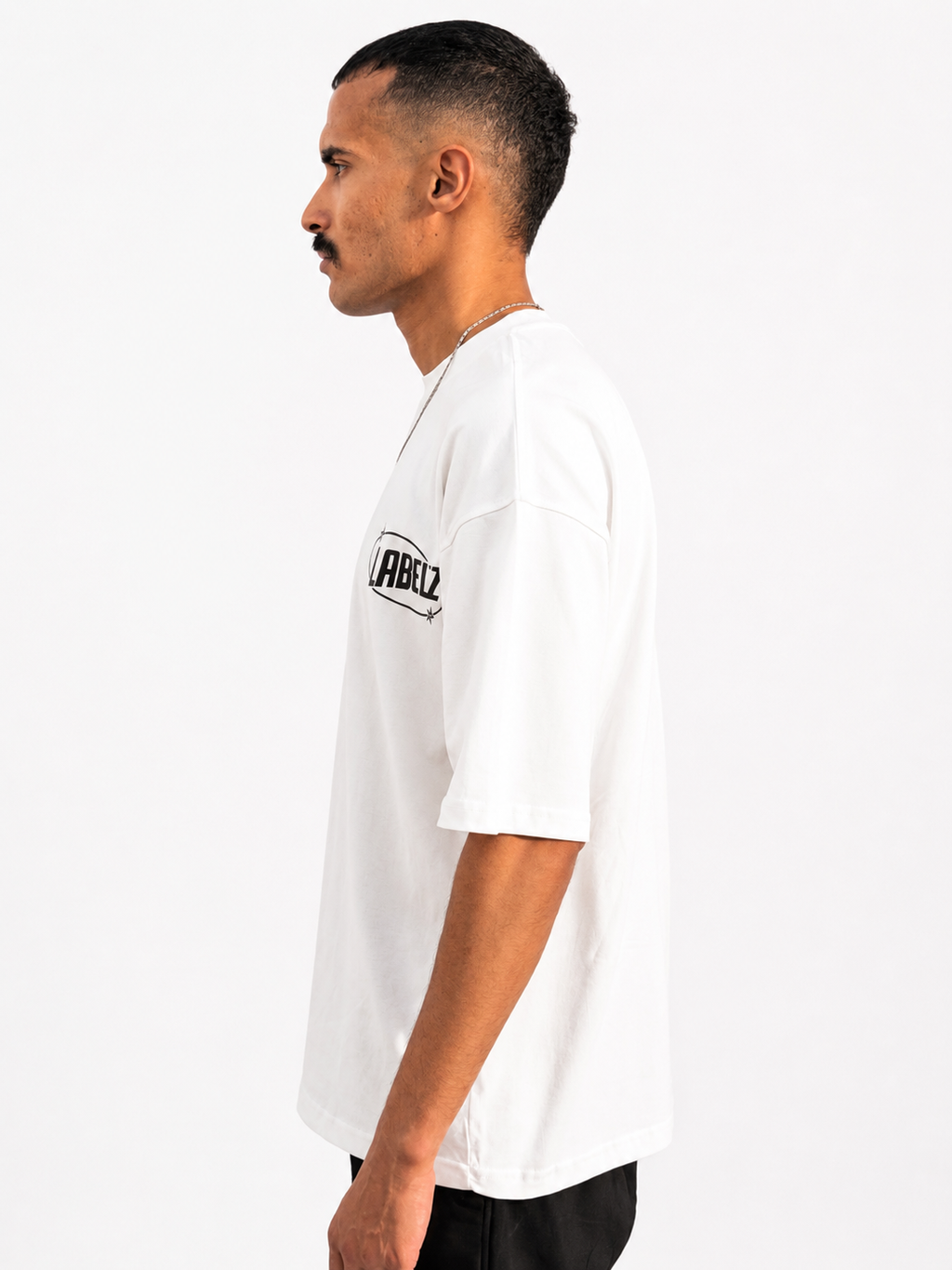 BASIC LABELZ TEE